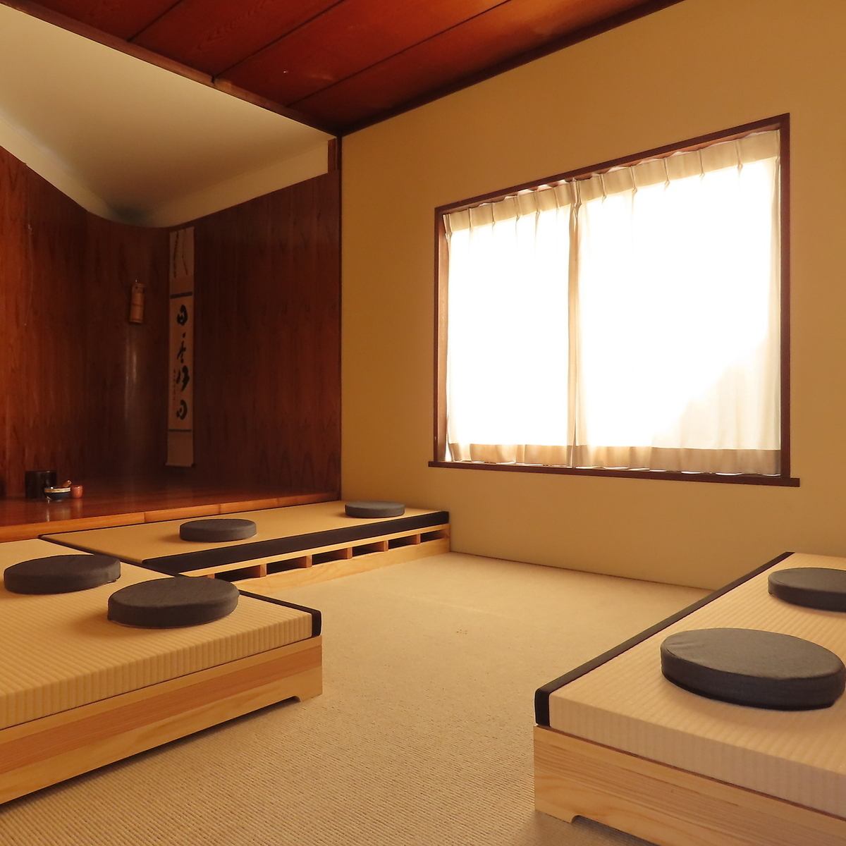 デートや女子会でのご利用も大歓迎です◎ぜひご予約ください。