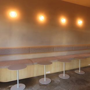 【1階　2名席×4席】