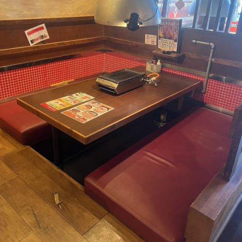 A horigotatsu with 2 seats for 6 people! We recommend this place for medium-sized banquets!