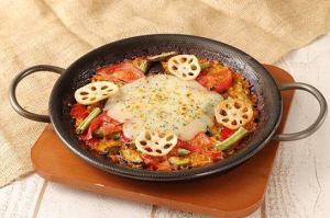 Vegetable and cheese paella