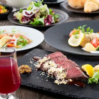 Starting December 1st! [Weekdays Only] Lunch Course Saison ☆ Includes salad bar & choice of drink