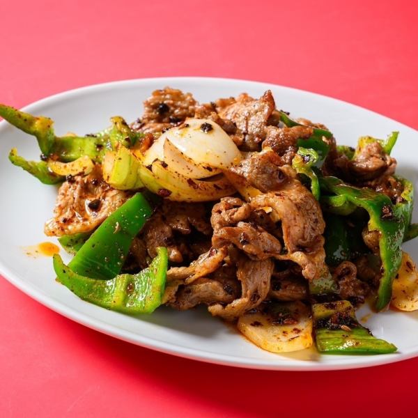 Stir-fried lamb with spices