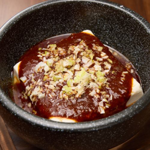 名物！石焼きマーボー豆腐