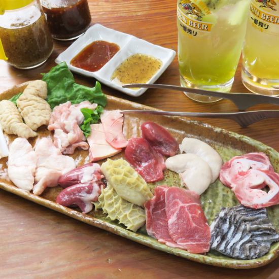 種類豊富なホルモンや新鮮な特上のお肉をご用意しております!!ご予約お待ちしてます♪