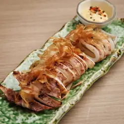 花鰹とスルメイカの丸焼き