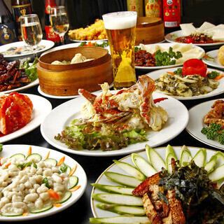 【2.5h食べ放題+飲み放題】限定価格4268円(税込)★132種の料理・豊富なドリンクで冬の宴会