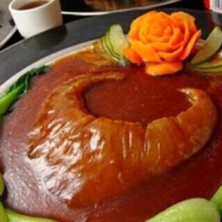 冬の宴会【栄養豪華コース】2h飲み放題付14品で9800円(税込)に割引!伊勢海老・フカヒレ宴会