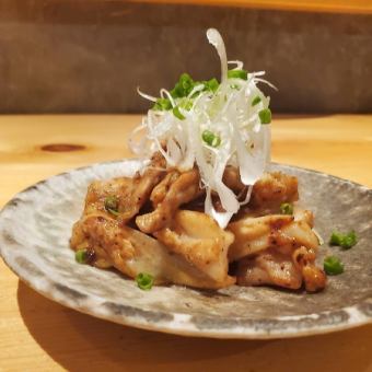 味噌黃油烤藥元軟骨和切塞里