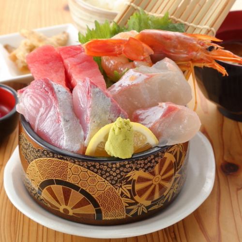 厚切り刺身4種盛り定食