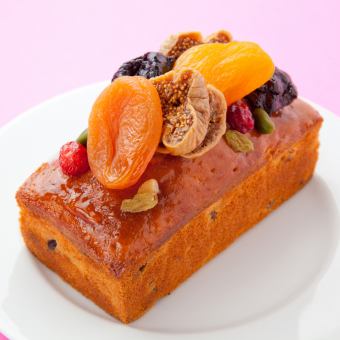 [Pound Cake (Cake au Fruit)] Click here to make an online reservation for takeout♪