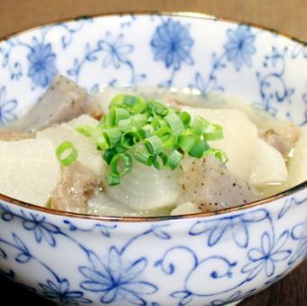名物！牛すじ煮込み