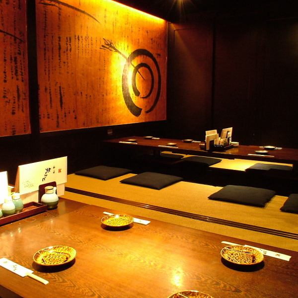 The private room for up to 55 people is a horigotatsu seat.There is also a partition, so it can be subdivided.This is a must-see seat for the secretary.