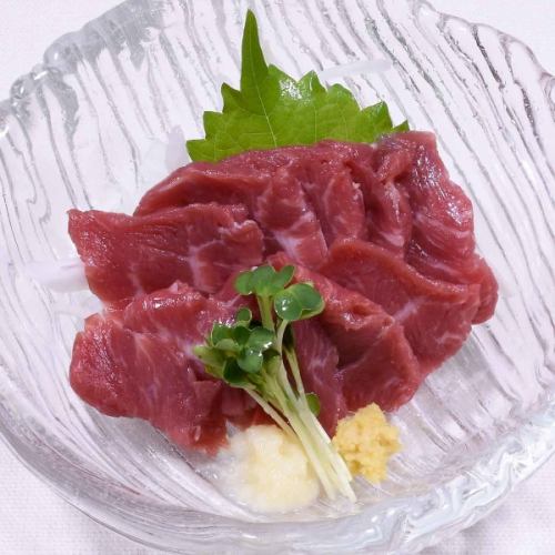 Horse sashimi (red meat)