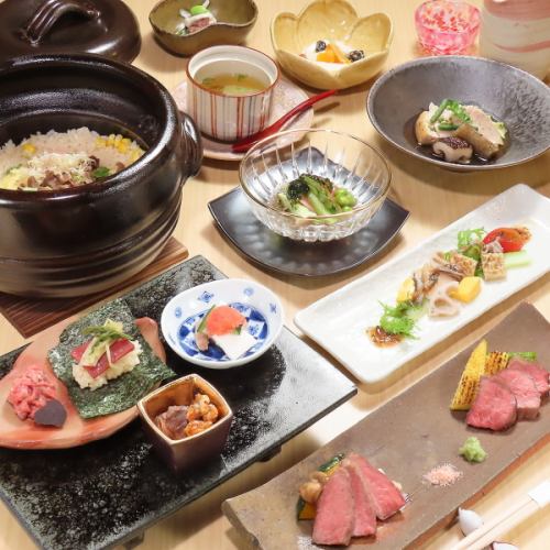 “每月肉类割烹套餐全12道菜” 这是使用大量黑毛和牛、吉比尔、各种肉类、时令蔬菜的日本料理套餐。