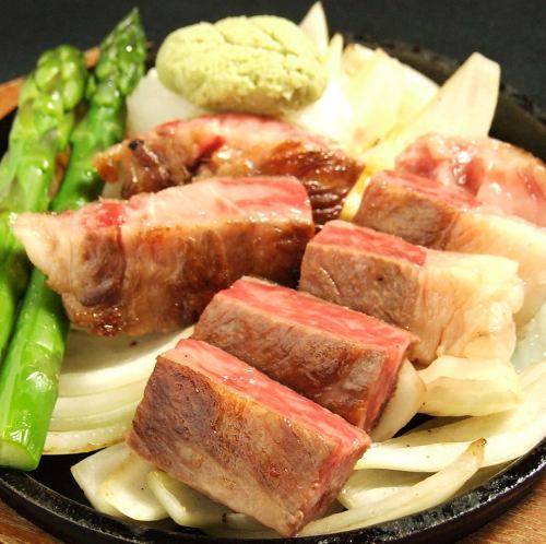 Miura Hayama beef loin iron plate steak with garlic