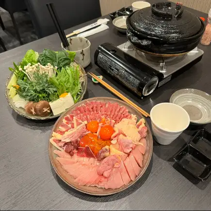 【ランチ、3名様】3日前までのご予約限定！自社養鶏近江しゃもなべコース