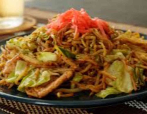 Kimchi fried noodles