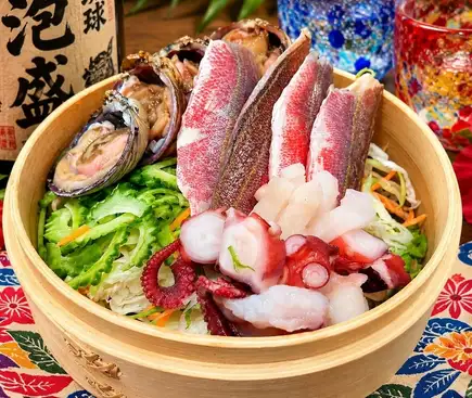 【沖縄の味を堪能】グルクンと海鮮の蒸籠蒸しコース♪120分飲み放題付き5000円(税込)