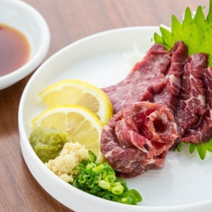 Direct from Kumamoto! Fresh horsemeat sashimi