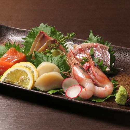 special offer.Assortment of 5 sashimi [equivalent to 1200 yen] ⇒ [100 yen]