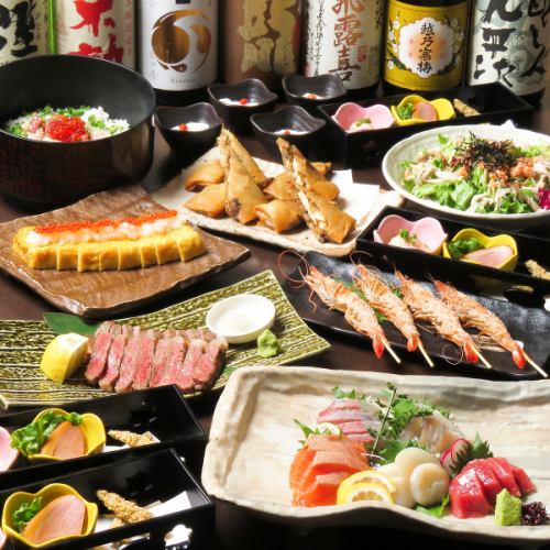 Recommended for those who want to relax in a private room, all-you-can-drink banquet courses are available from 4,000 yen (tax included)