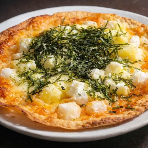 Mentaiko and mochi mayonnaise pizza