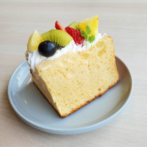 【春日部の米粉を使ったシフォンケーキ】～甘さ控えめで、後味もスッキリです◆