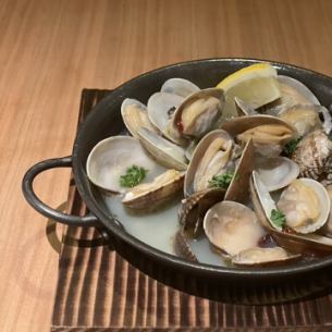 白葡萄酒蒸小长井蛤蜊