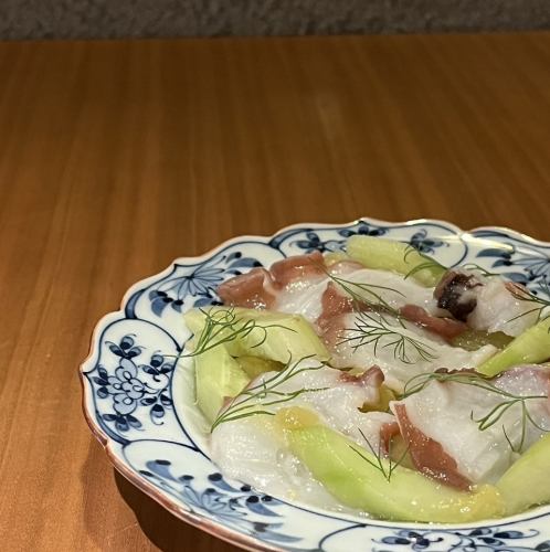 문어와 구운 가지의 레몬 마리 네