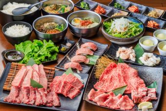 【お食事プラン】厚切りタンや上ハラミ、上カルビ、大トロ寿司などを含む全18品7000円(税込)