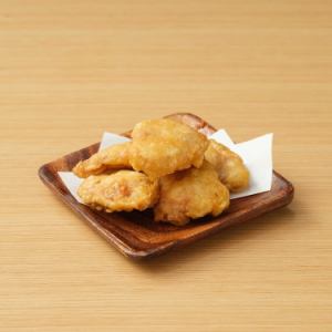 Chicken nuggets (with dipping sauce)