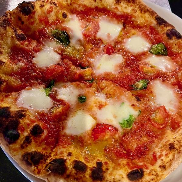 ピッツァマルゲリータ　ブファッラ