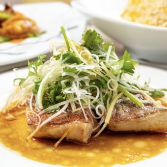 【牡丹コース】焼豚パイ包み・香港ダック・魚の中華蒸し等全12品