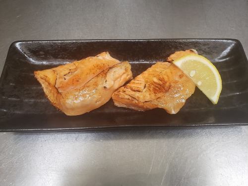サーモンハラス焼き
