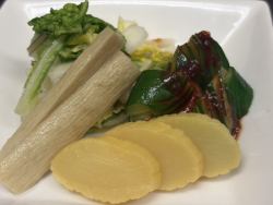 漬け物盛り合わせ