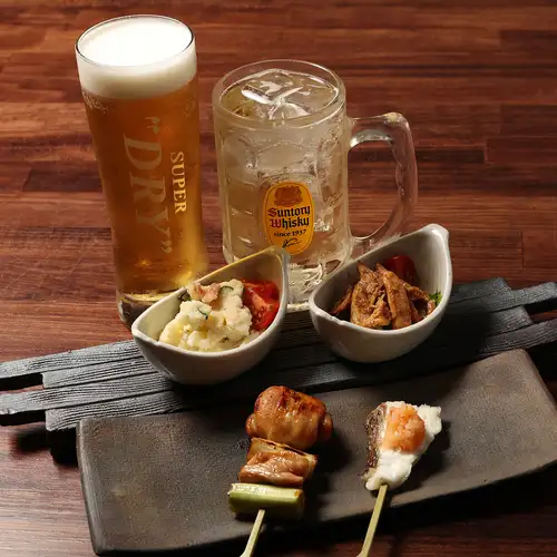 昼飲みコースで楽しむ串と小皿のバランス◎な組み合わせ