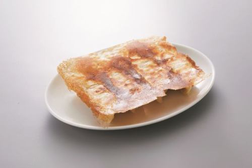 (三田ポーク使用)羽根付き肉汁餃子