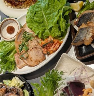 カツオたたき・サムギョプサル・〆に広島流お好み焼き 【飲放】付5500円コース