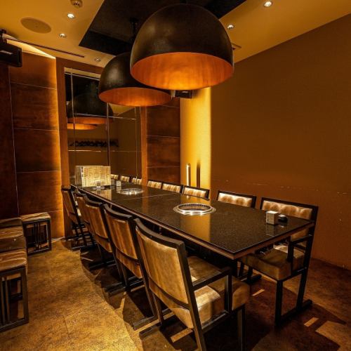 心安らぐ空間で味わう鶏料理