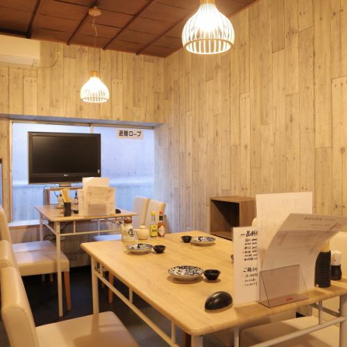 <p>貸切宴会も可能!フロア貸切や大人数のご宴会等お気軽にお問合せください!</p>