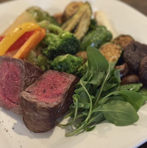 [GRILL CUEVA Recommended Menu] Wagyu Filet Mignon (200g)