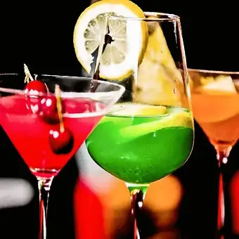 【22:00以降限定】2次会コース(90分飲み放題付)2500円