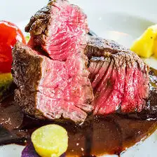 牛・豚・鶏・馬の4種肉食べ比べ♪3時間飲放付 全9品コース 『瑠璃コース』5500円⇒4500円
