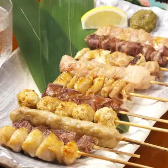 Charcoal-flavored Omakase Kushiyaki 5 carefully selected