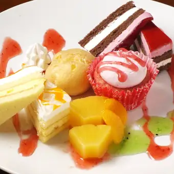 Assortment of 2 special ice creams