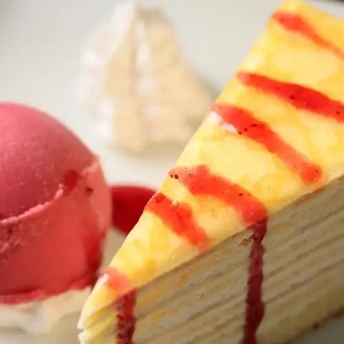 Superb sweets! Authentic Mille crêpes