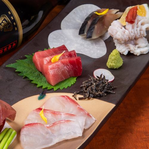 鮮度抜群の魚介類！「とれたての刺身」を堪能☆