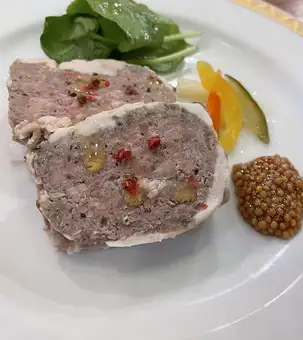 ラムの田舎風テリーヌ