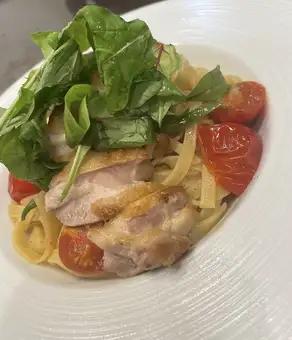 中札内鶏と激辛青南蛮の柚子醤油パスタ