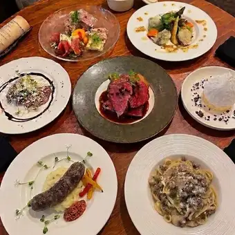 The ultimate game meat experience: A carefully selected Italian individual-serving course featuring Hokkaido brown bear, Hokkaido deer, and duck - 10 dishes total, 120 minutes of all-you-can-drink.